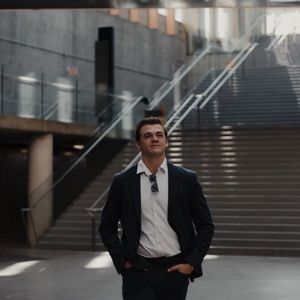 Hey! I’m Kalen, looking for good deals and finds of all kinds